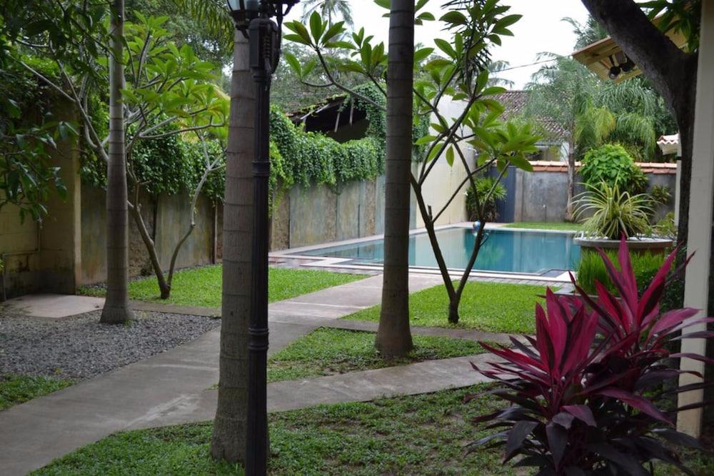 Morning Star Resorts Negombo Eksteriør bilde